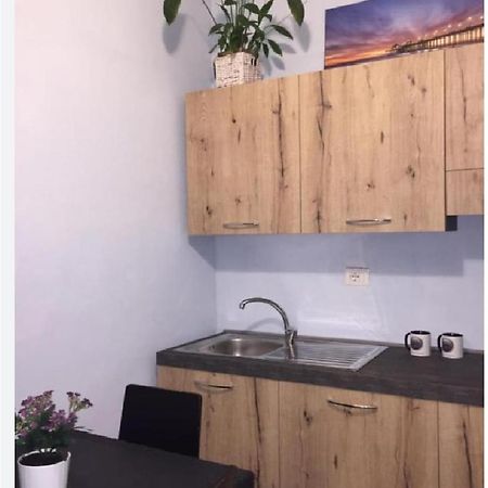 Apartament Mono Dd Checkin A Richiesta Parma Zewnętrze zdjęcie