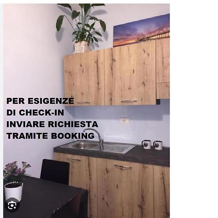 Apartament Mono Dd Checkin A Richiesta Parma Zewnętrze zdjęcie